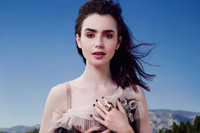 [ẢNH] Chiêm ngưỡng nhan sắc của Lily Collins - ‘nàng Bạch Tuyết’ xinh đẹp nhất Hollywood