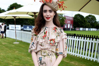 [ẢNH] Chiêm ngưỡng nhan sắc của Lily Collins - ‘nàng Bạch Tuyết’ xinh đẹp nhất Hollywood