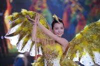 [ẢNH] 8 nữ thần Kim Ưng ‘hot’ nhất lịch sử Cbiz: Tống Thiến nhận nhiều ‘gạch đá' 