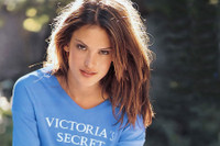 [ẢNH] Những ‘thiên thần nội y’ gợi cảm nhất lịch sử Victoria’s Secret