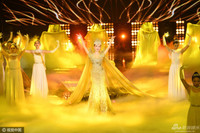 [ẢNH] 8 nữ thần Kim Ưng ‘hot’ nhất lịch sử Cbiz: Tống Thiến nhận nhiều ‘gạch đá' 