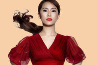 [ẢNH] Cuộc sống hiện tại của Lương Bích Hữu sau chuyện tình ồn ào với nam ca sĩ Khánh Đơn