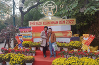 Phố sách xuân Nhâm Dần 2022 rộn ràng trong những ngày đầu năm mới