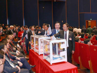 [Ảnh] Lãnh đạo Đảng, Nhà nước và đại biểu bầu Ban Chấp hành Trung ương khóa XIII