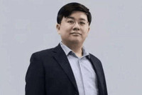 [ẢNH] ‘Hồng Hài Nhi’ Triệu Hân Bồi ở tuổi U50: Tài sản trăm tỷ, phát tướng khó nhận ra