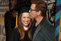 [ẢNH] Robert Downey Jr. – từ tuổi thơ nghiện ngập đến tài tử triệu đô của Hollywood