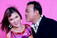 [ẢNH]: Chí Tài và góc khuất cuộc hôn nhân hạnh phúc 30 năm dù không con cái 