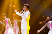 [ẢNH] Dàn ‘mỹ nam’ Việt giàu có vẫn ‘lẻ bóng’ ở tuổi U50