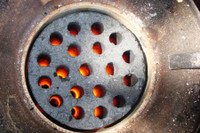 [ẢNH] Bếp than tổ ong: Những ẩn họa khôn lường