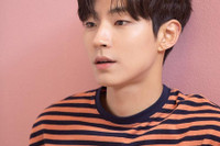 [ẢNH] Giải mã sức hút của Hwang In Yeop - nam thần U30 'chuyên trị' các vai 'trùm trường' 