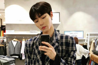 [ẢNH] Giải mã sức hút của Hwang In Yeop - nam thần U30 'chuyên trị' các vai 'trùm trường' 