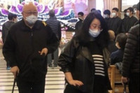 [ẢNH] Bất ngờ trước cuộc sống của ‘Bao Thanh Thiên’ Kim Siêu Quần ở tuổi U70