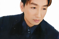 [ẢNH] Danh ca Trường Vũ: Đằng sau những tình khúc 'nghèo' là cuộc sống sung túc, viên mãn nơi trời Tây