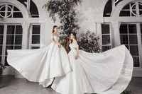 [ẢNH] Á hậu Thuỵ Vân và Ngọc Hà: Cặp chị em tài sắc đáng ngưỡng mộ 