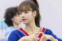 [ẢNH] Nhan sắc và gia thế ‘khủng’ của dàn thần tượng Thái Lan tại giới giải trí Kpop 