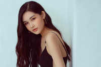 [ẢNH] Ở tuổi 25, Hoa hậu Đại dương 2017 Lê Âu Ngân Anh có gì?