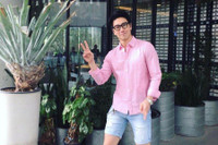 [ẢNH] Khó tin trước diện mạo ‘lão hóa ngược’ của ‘ông chú Singapore’ 54 tuổi – Chuando Tan