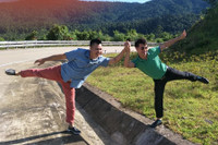 [ẢNH] Tự Long – Xuân Bắc: ‘Cặp bài trùng’ ăn ý từ sân khấu đến ngoài đời