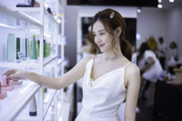 [ẢNH] Bất ngờ trước khối tài sản khổng lồ của 'Mỹ nhân hack tuổi' - Midu ở tuổi 31