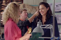 [ẢNH] Ngắm sao nữ ‘hot’ nhất Hollywood: Gal Gadot đẹp mê mẩn trong ‘Wonder Woman 1984’ lẫn ngoài đời thường 