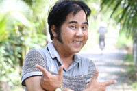 [ẢNH] Cuộc sống hiện tại của hai anh em nghệ sĩ Bạch Long - Thành Lộc