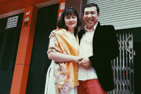 [ẢNH] Danh hài Quang Thắng ở tuổi 52: Sự nghiệp thành công, hôn nhân viên mãn bên người vợ trẻ