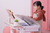 [ẢNH] Những món quà Noel ý nghĩa và thiết thực cho trẻ em 