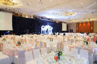 [ẢNH] Dàn sao toàn mỹ nhân đình đám quy tụ tại đám cưới MC Thu Hoài