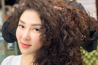 [ẢNH] Cuộc sống bình yên của Hoa hậu Nguyễn Thị Huyền sau 16 năm đăng quang