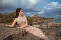 [ẢNH] Cuộc sống bình yên của Hoa hậu Nguyễn Thị Huyền sau 16 năm đăng quang