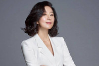 [ẢNH] Cuộc sống viên mãn của ‘nữ diễn viên nổi tiếng nhất Hàn Quốc năm 2020’