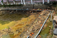 [Ảnh] ‘Pháo đài bay’ B52 phơi xác hoàn toàn khi hồ Hữu Tiệp rút cạn nước 