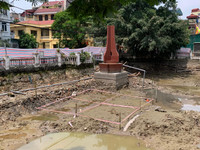 [Ảnh] ‘Pháo đài bay’ B52 phơi xác hoàn toàn khi hồ Hữu Tiệp rút cạn nước 