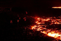 [ẢNH] Bầu trời Iceland đỏ rực khi núi lửa 6000 năm tuổi ‘tỉnh giấc’