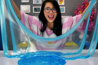 [ẢNH] Lời cảnh tỉnh sau video Thơ Nguyễn ‘xin vía học giỏi’ từ búp bê Kumanthong: Cha mẹ cần làm gì để bảo vệ trẻ? 