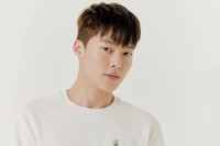 [ẢNH] Jang Ki Yong: Từ 'sát thủ máu lạnh' đến 'người tình mới' của Song Hye Kyo trên màn ảnh 