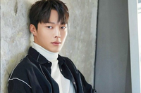 [ẢNH] Jang Ki Yong: Từ 'sát thủ máu lạnh' đến 'người tình mới' của Song Hye Kyo trên màn ảnh 