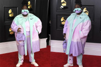 [ẢNH] Cận cảnh những bộ trang phục từ đẹp mắt đến 'độc dị' tại thảm đỏ Grammy 2021