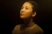 [ẢNH] Chiêm ngưỡng nhan sắc 'cực phẩm' của các sao nữ khi diện trang phục truyền thống nước ngoài