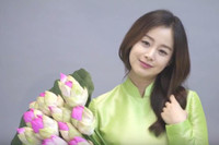 [ẢNH] Chiêm ngưỡng nhan sắc 'cực phẩm' của các sao nữ khi diện trang phục truyền thống nước ngoài