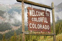 [ẢNH] Chân dung nghi phạm xả súng đẫm máu ở Colorado