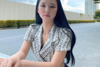 [ẢNH] Phong cách thời trang 'tắc kè hoa' của 'công chúa kẹo ngọt' Amee 