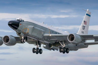 [ẢNH] Trinh sát cơ khổng lồ Mỹ giám sát hải quân Trung Quốc diễn tập