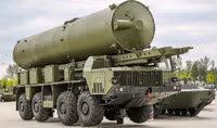 [ẢNH] Tên lửa phòng không Nga vừa phóng có vận tốc nhanh gấp 4 lần đạn súng AK
