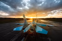 [ẢNH] Hàng loạt Su-30SM của Nga sẵn sàng ở biên giới