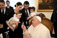 Giáo hoàng Francis qua đời ở tuổi 88