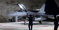 Đài Loan phô diễn tiêm kích tối tân F-16V mua từ Mỹ