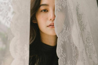 [ẢNH] ‘Con gái thần quỷ’ Chicha Amatayakul: Xinh đẹp, đa tài, học vấn ‘khủng’