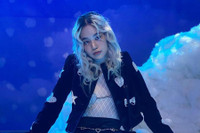 [ẢNH] ‘Con gái thần quỷ’ Chicha Amatayakul: Xinh đẹp, đa tài, học vấn ‘khủng’