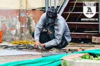 [ẢNH] Người lao động nhọc nhằn mưu sinh dưới thời tiết oi nóng của Hà Nội